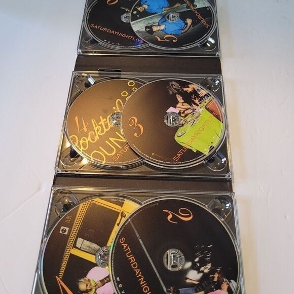 2 Saturday Night Live Season 1 and 3 8 DVD in set  Excellent condition - Picture 8 of 10